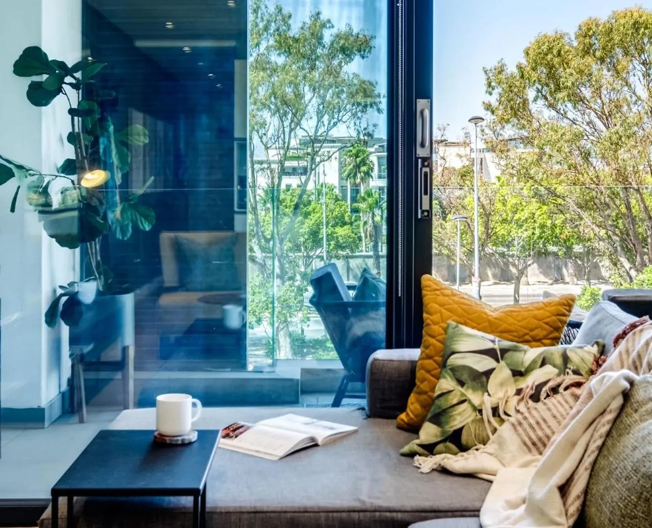 202 Warwick Apartment Cape Town